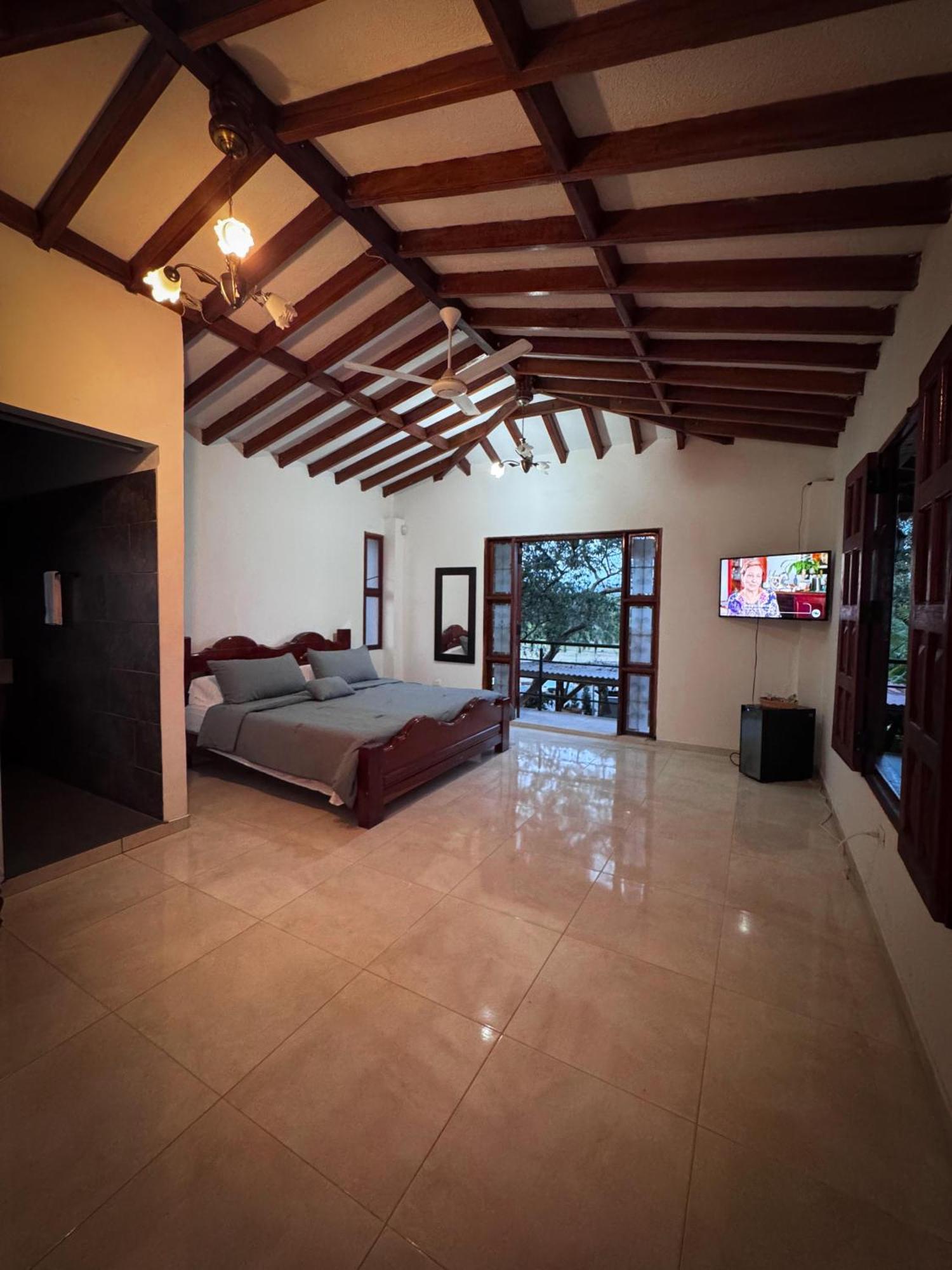 Ecoparadise Hotel Pereira Exterior photo